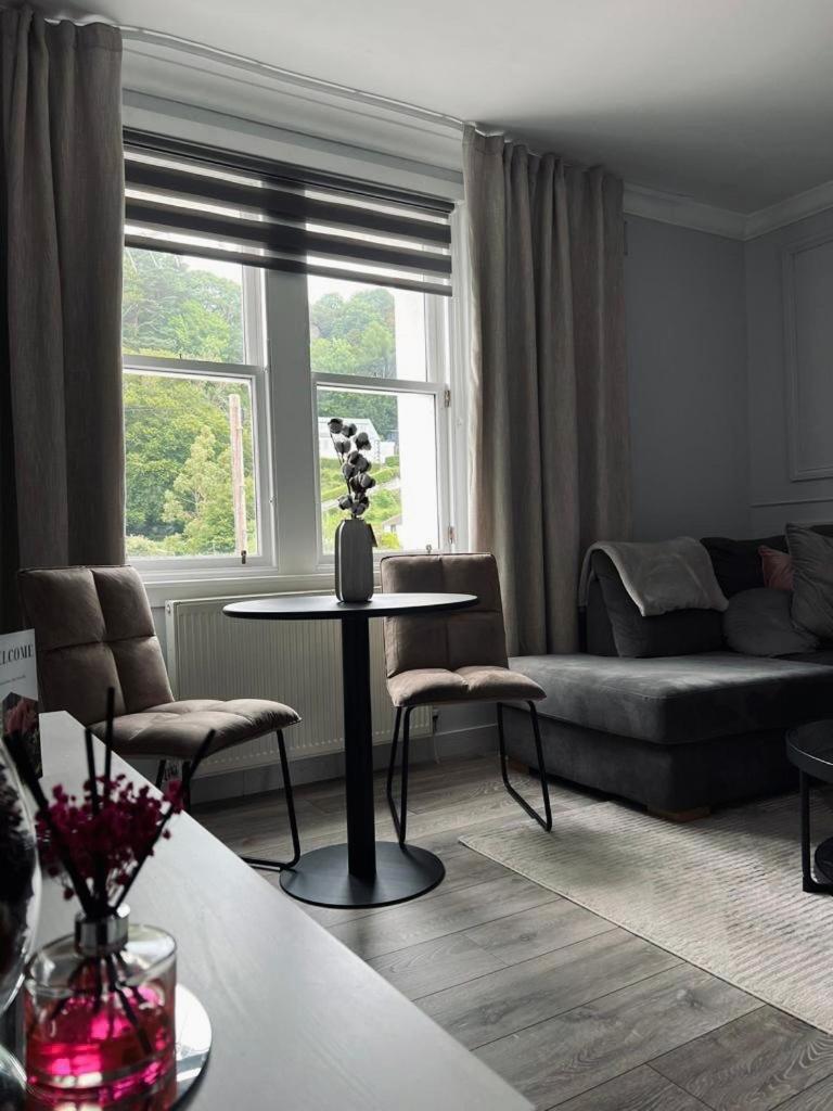 オーバンModern 2-Bed Flat In Town Centreアパートメント エクステリア 写真